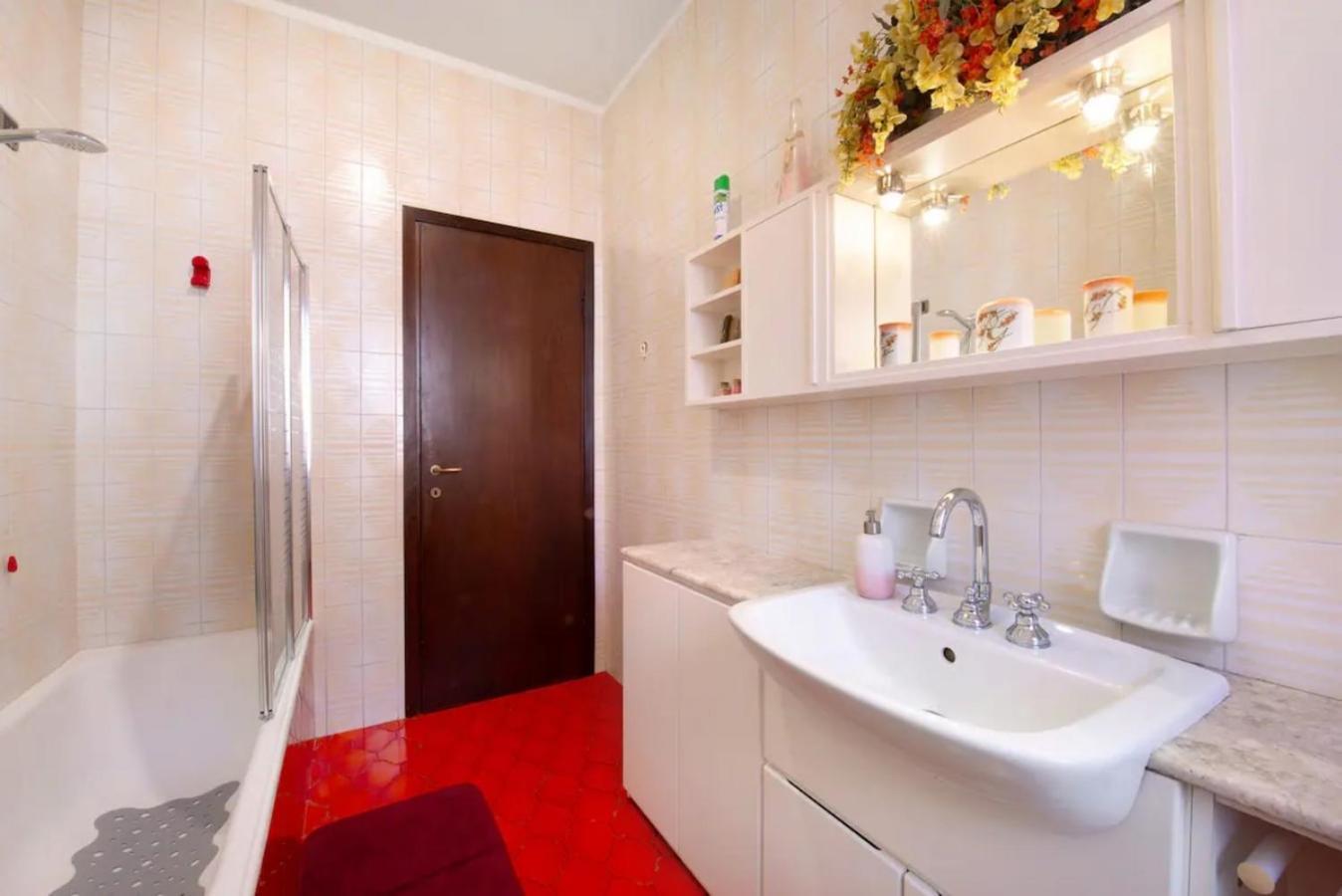 Appartamento House Of Roses Con Vista Duomo Como Zewnętrze zdjęcie